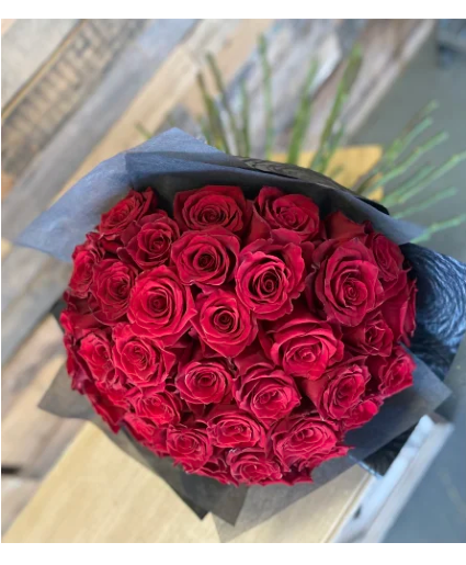 50 Valley Blooms Red Roses Hand Wrap roses 