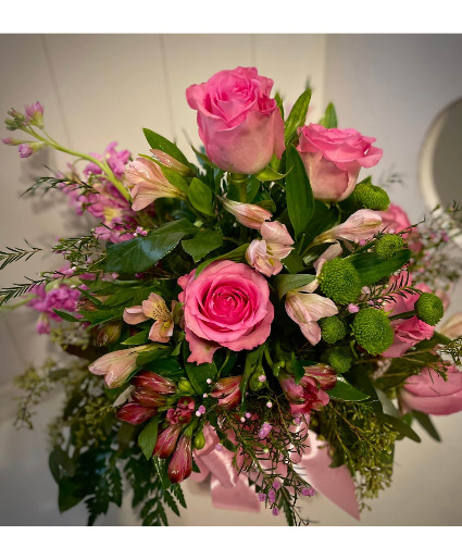 6 MONTH - STANDARD BOUQUET SUBSCRIPTION Shown at $75.00