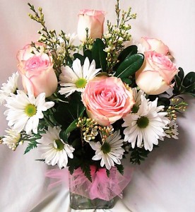 6 Pink Roses with white daisies and filler (R) arranged in a vase!