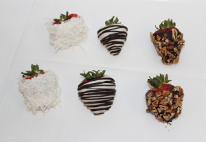 6 Premium Chocolate Dipped Strawberries Fruits & Berries