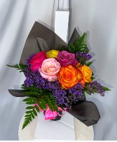6 Random Roses Designers choice