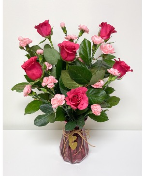 6 Premium Roses 