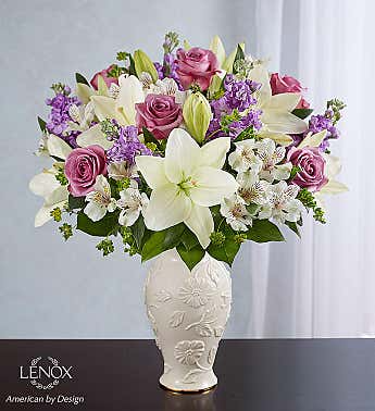 Loving Blooms Lenox Lav & White 