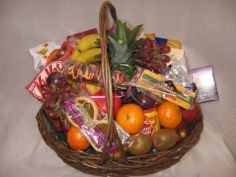 Fruit & Gift Basket 