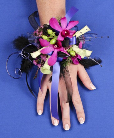 A Night to Remember Prom Corsage in Marlin, TX | THE PETAL PATCH