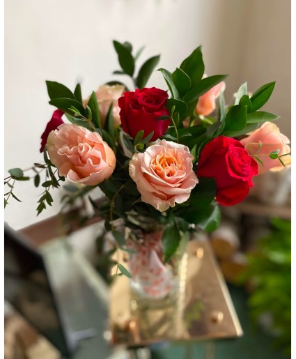 8 stem rose bouquet 