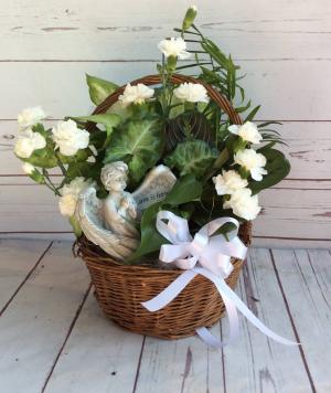 8 " Wicker Dish Garden  Fresh Cut Flowers & Angel 