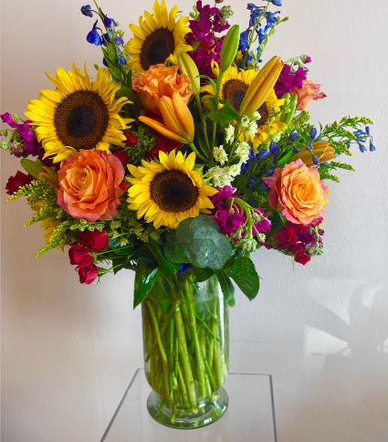 85 Stems of Friendship Flower Arrangement