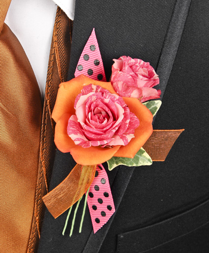 Corsage and boutonniere in Los Angeles, CA