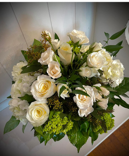 9 MONTH - DELUXE BOUQUET SUBSCRIPTION Shown at $120.00