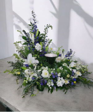 Blue and White Lush Urn Ring FS-979  