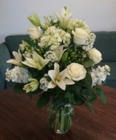 A Beautiful Sight Arrangement in Bluffton, SC | BERKELEY FLOWERS & GIFTS