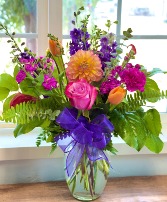A Colorful Summer Vase Arrangement