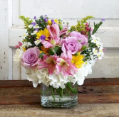 The Stella Bouquet Cube Arrangement
