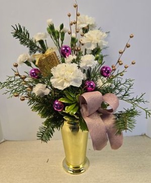 A Fairytale Christmas  NFS-C7 Gold vase