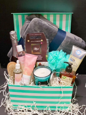 A Few of Our Favorite Things Basket Gift basket, bath and body, pamper basket