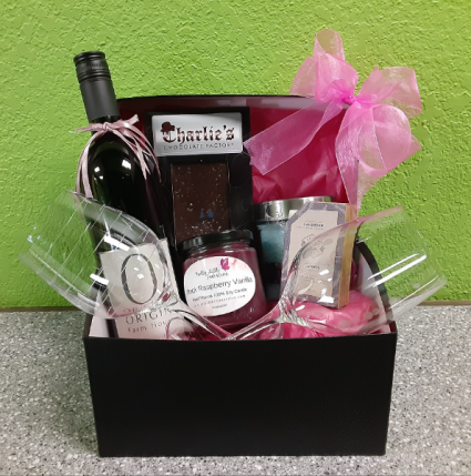 A little me time ! Wine and Bath Basket