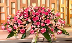 Davis Floral A Send Off  in Style,    PInk 