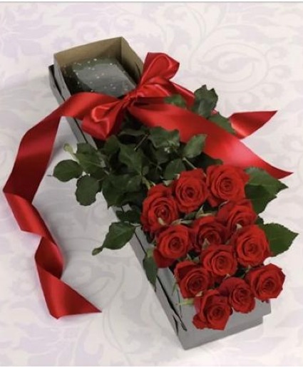 A Timeless Classic A Dozen Red Roses