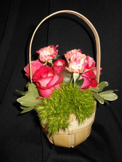 A Tiskit, A Tasket, a Little Floral Basket 