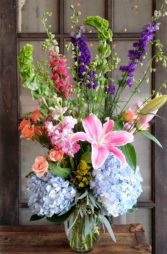 The Dinah Bouquet Vase Arrangement