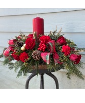 A Very Merry Christmas Traditional Centerpiece