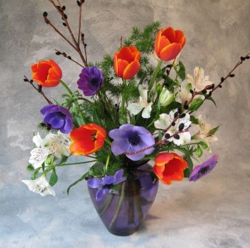 'Season of Flowers' Flower of the Month Club 3, 6 or 12 Monthly Bouquets in Ithaca, NY | BUSINESS IS BLOOMING