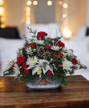 Home For The Holidays FHF-C0625 Fresh Flower Arrangement (Local Delivery Area Only)