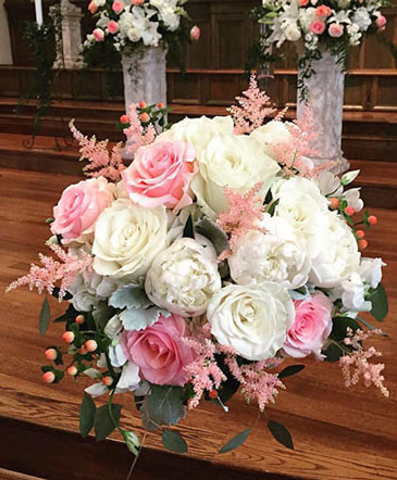 Accented Pinks Bouquet in Santa Clarita, CA | Rainbow Garden And Gifts