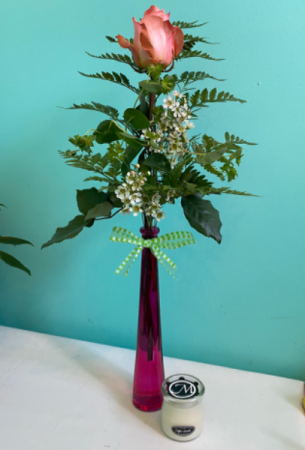 Administration special Bud vase