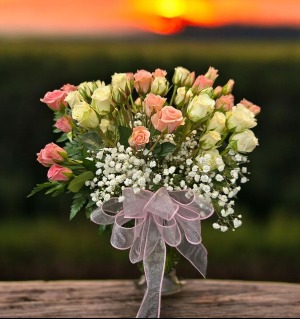 Adoring Sweetness Spray Rose Bouquet Vase Arrangement 