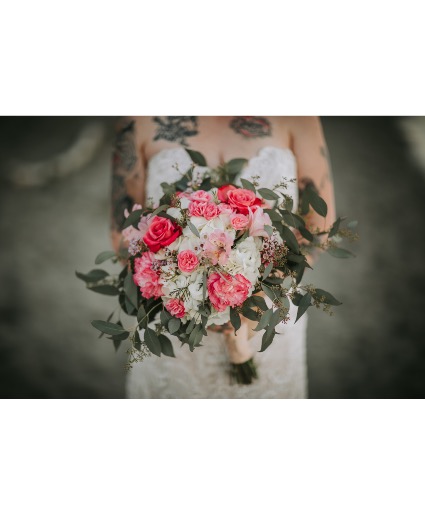Alexia Round Bouquet