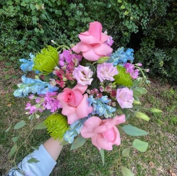 Alice in Wonderland  in Citrus Springs, FL | Artistic Flowers