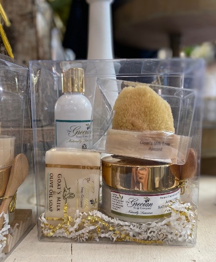 All-Natural Spa Night Goat's Milk with Sea Sponge  