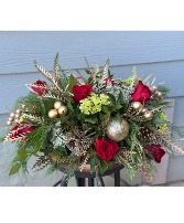 All That Glows Christmas Festive Centerpiece