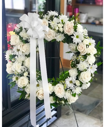 All White Elegant Wreath 
