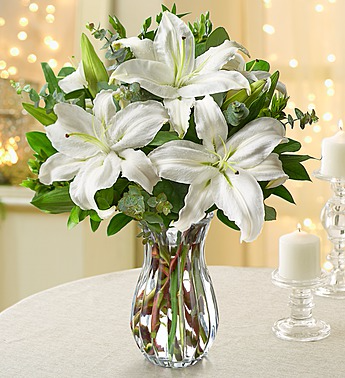 ALL WHITE LILY BOUQUET