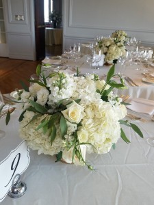All white Low centerpiece