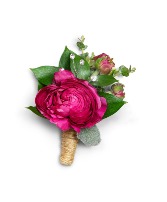 Allure Boutonniere Flower Arrangement