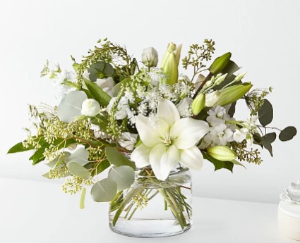  ALLURING ELEGANCE ARRANGEMENT 