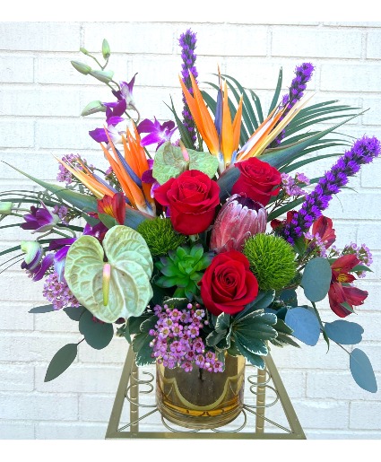 Aloha!!!   Valentine Mixed Arrangement 