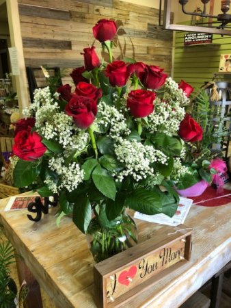 ALWAYS AND FOREVER 18 LONG STEM ROSES