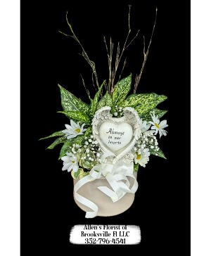 Always In Our Hearts Dish Garden  Live Plant Mixture 