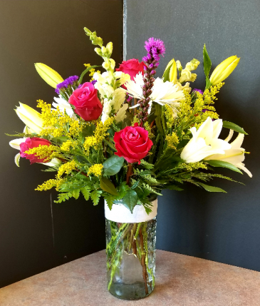 Amazing Flowers Vase