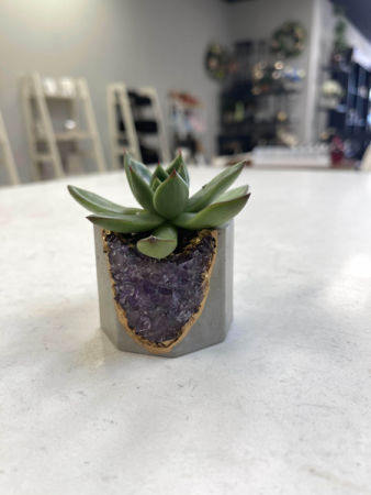 Amethyst Geode Vessel