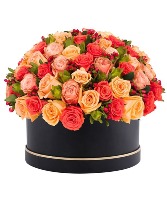 AMORE Box of Mix Orange Roses 
