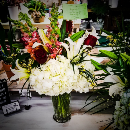 Amore Vase Arrangement