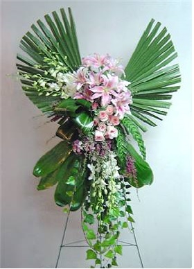 Angelic Sentiments Standing Spray
