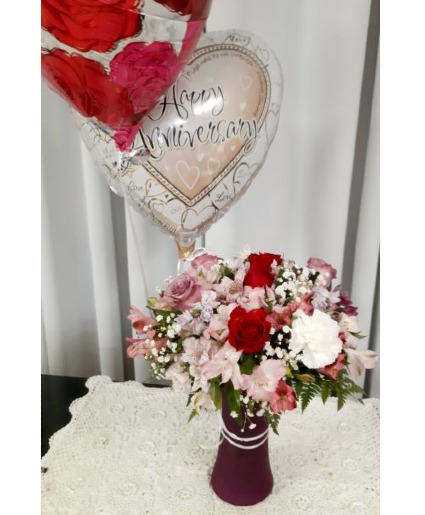 Anniversary Love Vase