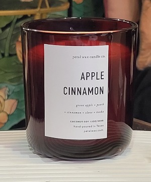 Apple Cinnamon 12oz candle $24.00 